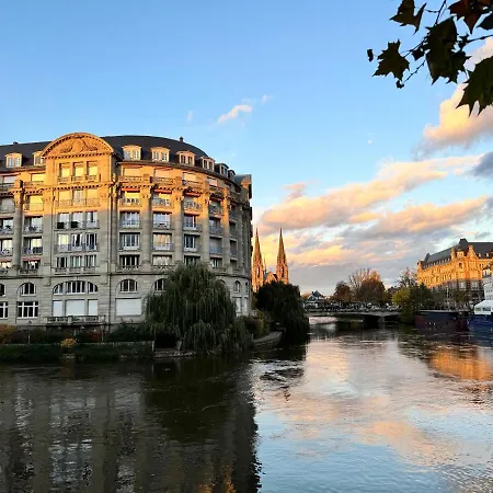 Magnifique Cote Cathedrale 公寓 *